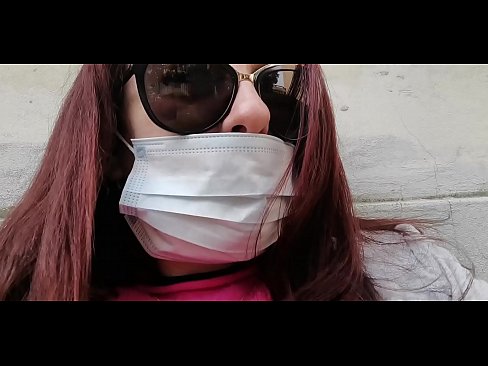 ❤️ Nicoletta neem wraak op haar buurman en piepie in sy motorhuis (Spesiale Covid19 Italiaanse kwarantyn) ❤️❌ Superpornografie by ons ﹏